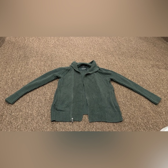 EUC GUESS Women’s S zip cardigan sweater jacket pockets LS ribbed knit comfy - Picture 5 of 7